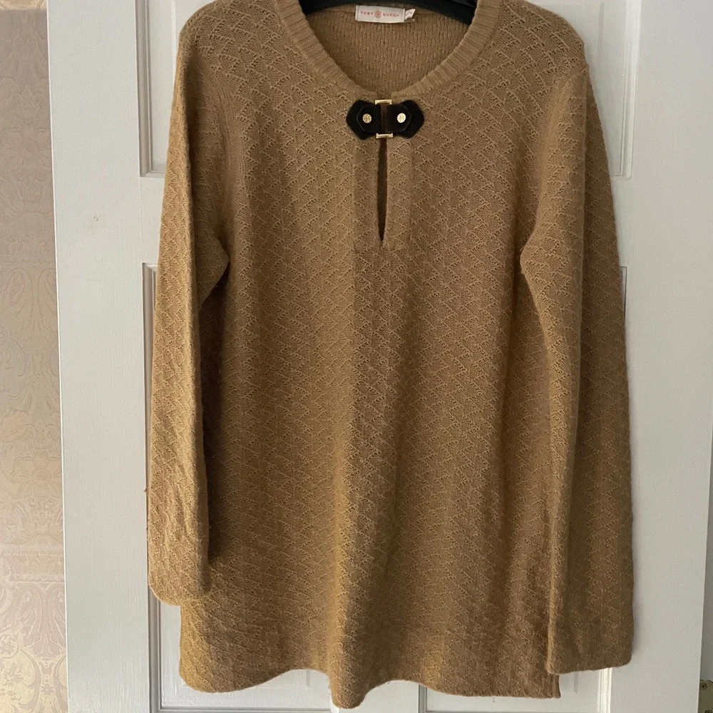 Tory Burch Camel/Tan Textured Crewneck Sweater with Decorative Buckle